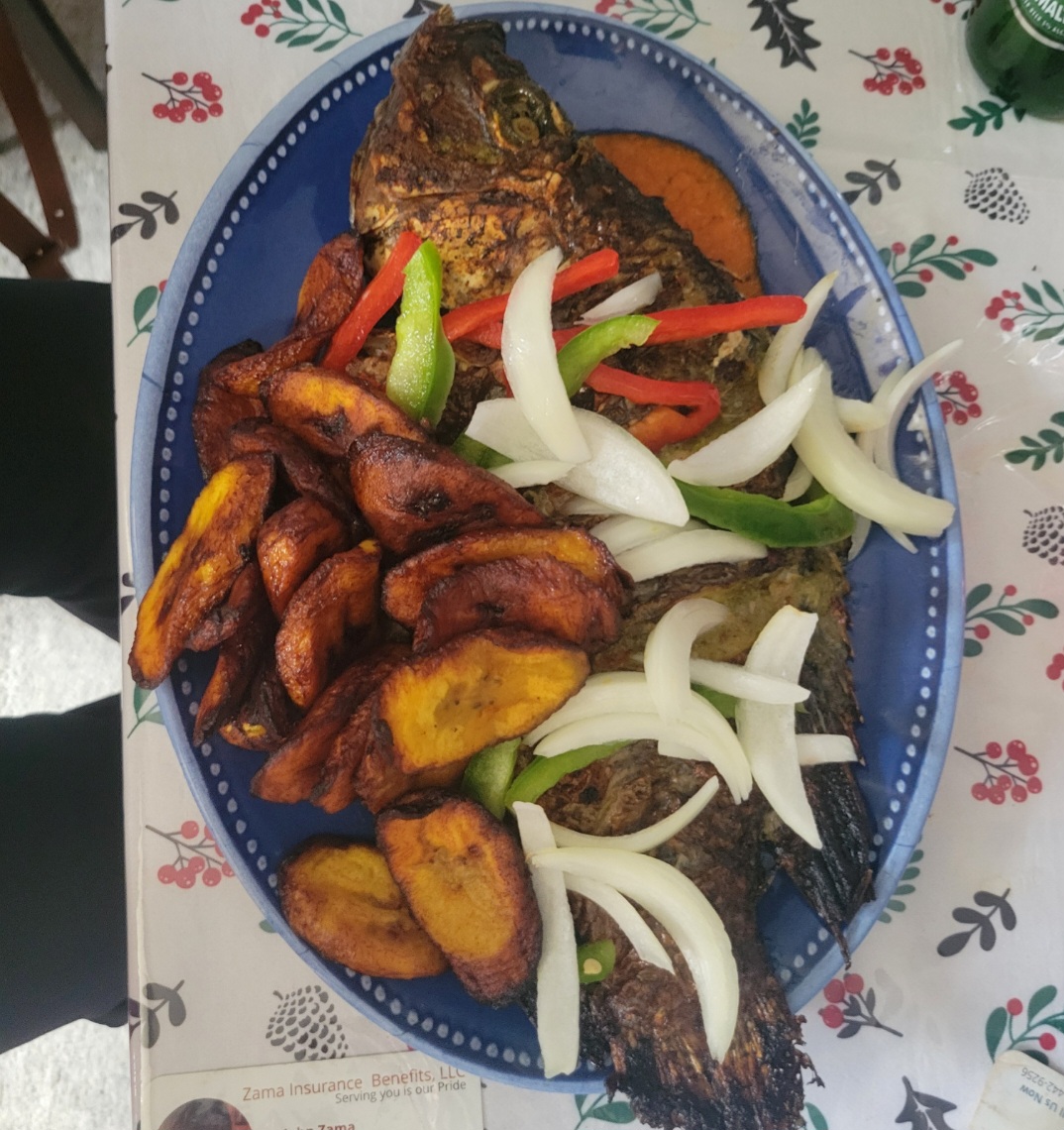 Fish/plantains/bobolo